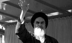 امام خمینی(ره)؛ کشتی کرامت و ساحل سلامت انقلاب اسلامی   * سید حرمت الله موسوی مقدم