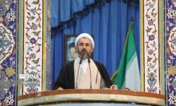 امام جمعه ایلام:حضور حداکثری در انتخابات عامل افزایش اقتدار ملی و بین المللی کشور است