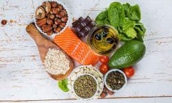 با این مواد غذایی قند خون خود را کنترل کنید