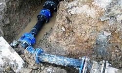 بهسازی شبکه آبرسانی روستاهای “نگل و گوراب” سیروان ۵۰ درصد پیشرفت دارد