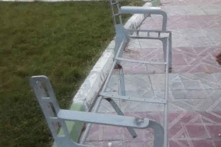 نیمکتی برای ننشستن!