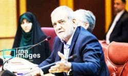 پزشکیان: پرونده اساتید و دانشجویان اخراجی بازنگری شود