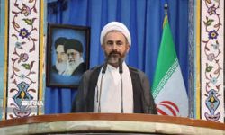 امام جمعه ایلام: تحریم به عامل پیش برندگی نظام اسلامی تبدیل شده است