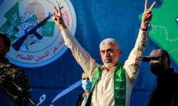 یحیی سنوار و تصاویری ماندگار از مبارزه تا ثانیه های آخر زندگی *زهرا قاسمیان