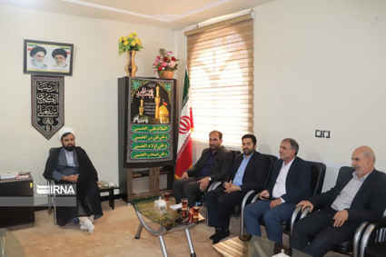 راه‌اندازی خانه ایثار مهم‌ترین مطالبه جامعه ایثارگران ایلام است