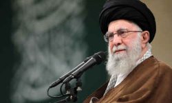 رهبر انقلاب: کتاب «ایستگاه خیابان روزولت» پُرکننده‌ خلأ رسانه‌ای-تبلیغاتی است