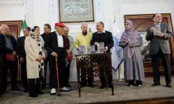 هنرمندی که هنر و اندیشه اش رنگ کهنگی نمی‌گیرد