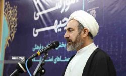نقش مؤثر معلمان و روحانیون در زندگی روستائیان انکارناپذیر است