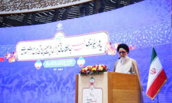 خطیب: راهبرد ایران «تهدید در برابر تهدید و تعرض در برابر تعرض» است
