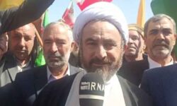امام جمعه ایلام: حضور باشکوه مردم در روز قدس نماد وحدت ایران است  +  فیلم