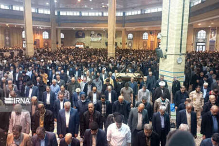 ایلام در باران بندگی؛ تجلی وحدت در نماز عید فطر
