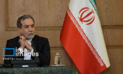 روایت عراقچی از مذاکرات مسقط: تشریح قاطعانه اما رو به جلو دیدگاه‌های ایران