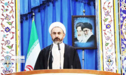امام جمعه ایلام: وحدت، پاسخ محکم ملت ایران به تهدیدات دشمنان است