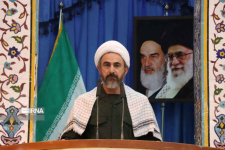 امام جمعه ایلام: پاسخ ایران به جنایات رژیم صهیونی قاطع و پشیمان کننده است
