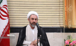 امام جمعه ایلام: اتحاد ملت رمز پیروزی در برابر هر تهدیدی است