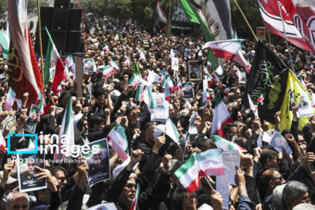 همبستگی ملی برای تشییع قهرمانان وطن