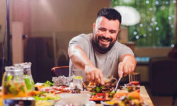 کاهش وزن آسان؛ غذاهایی که شما را لاغر میکنند
