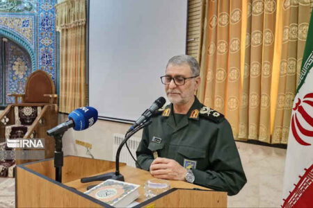 فرمانده سپاه ایلام: تحریم‌ها اراده ملت ایران را شکست نخواهد داد