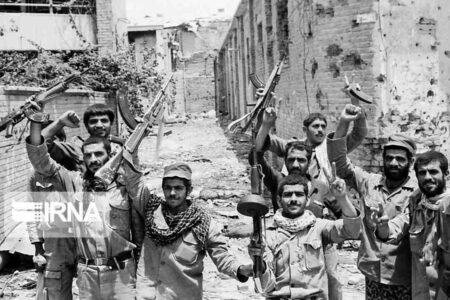 دفاع مقدس الهام‌بخش رسانه برای تبیین اقتدار ملی است/ پاسخ به شبهات «دور یک میز»