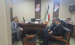 بازدید سرزده فرماندار ایلام از ادارات دولتی شهرستان