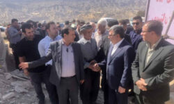 آیین کلنگ زنی سالن ورزشی دانش آموزی روستای حاج بختیار