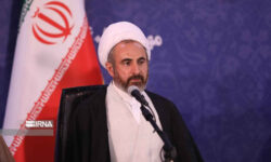 امام جمعه ایلام: فرهنگ کُردی، هویت ایلام و سپر در برابر جنگ نرم دشمن است