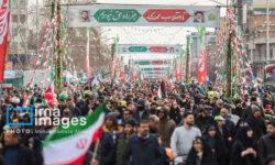 ایجاد تفرقه، بازی در زمین دشمن است/ لزوم تقویت فرهنگ نقد صحیح در کشور