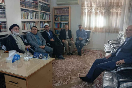 دیدار مدیرکل امور عشایر استان ایلام با امام جمعه شهرستان ایوان