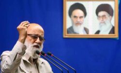چمران: باید به راه نورانی شهدا وصل شویم