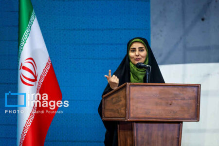 پل آزادراه شمالی کرج شاهکار مهندسی ایرانی است/ کاهش بار ترافیکی ۱۰ استان