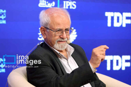 در ایران اهمیت و سهم تاریخ در فهم مناسبات بین‌المللی جدی گرفته نمی‌شود