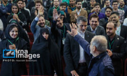 صریح با رئیس‌جمهور در «روز دانشجو»/ از نقد «آزادانه» تا بازگشت «چندصدایی» به دانشگاه