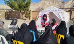 اعزام ۸۲ کاروان سلامت هلال‌احمر به مناطق محروم ایلام