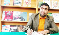 کتابدار کتابخانه عمومی سعدی مقام نخست  جشنواره قصه‌گویی استان ایلام را کسب کرد