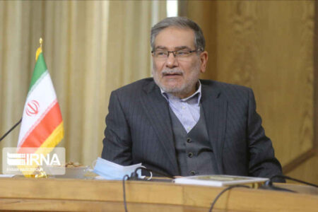 هشدار صریح شمخانی به ترامپ: دست مداخله‌گر قبل از رسیدن قطع می‌شود