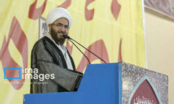 حضرت علی(ع)، زیست عفیفانه را ضامن تأمین خوشبختی بشری می‌دانست