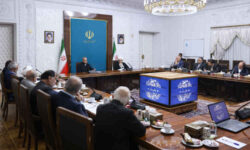 پزشکیان: تخریب یا تضعیف دولت از تریبونهای رسمی توجیهپذیر نیست