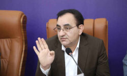 معاون استاندار ایلام: باید قاطع و بیتردید از کشور و نظام دفاع کرد