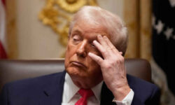 پزشک فیزیوتراپیست: شاید فقط ۲ تا ۴ سال از عمر ترامپ باقی مانده باشد
