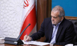 قدردانی رئیس جمهور از حضور پرشور و مسئولانه ملت ایران در راهپیمایی ۲۲ بهمن