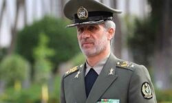 فرمانده کل ارتش در سلامت است