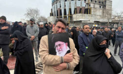 بیانیه نهادهای فرهنگی هنری به مناسبت شهادت رهبر انقلاب