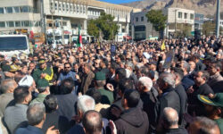 پیکر شهدای هنگ مرزی مهران در ایلام تشییع شد