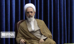 اعرافی: روحانیت و ملت ایران مسیر دو ماه گذشته را استوارتر ادامه خواهند داد
