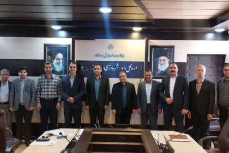 اعتبارنامه‌ اعضای منتخب ششمین دوره هیئت مدیره سازمان نظام کاردانی ساختمان استان ایلام اعطا شد