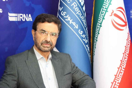 انتقاد از تضعیف تیم مذاکرهکننده کشورمان/ هر جنگی با مذاکره تمام میشود