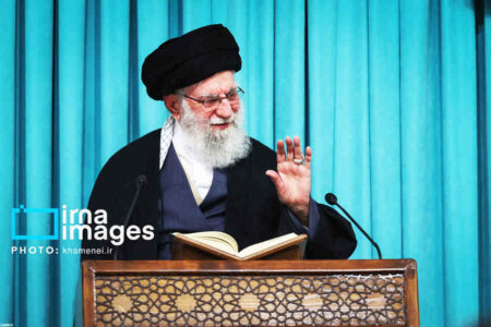 شهاب مرادی: سخنرانان و مداحان در ماه محرم به معرفی آرمان‌های رهبر شهید بپردازند+فیلم