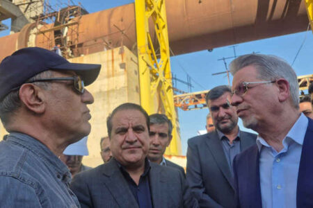 بازدید معاون اجرایی رئیسجمهور از ۲ کارخانه پتروپالایش و سیمان دهلران