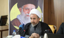 امام جمعه ایلام: معرفتافزایی زائران محور برنامههای اربعین باشد