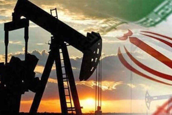 تعلیق برخی تحریمهای نفتی و صدور مجوز فروش نفت ایران از سوی آمریکا